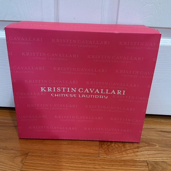 Kristen Cavallari ChineseLaundry booties 7.5 - Picture 6 of 7